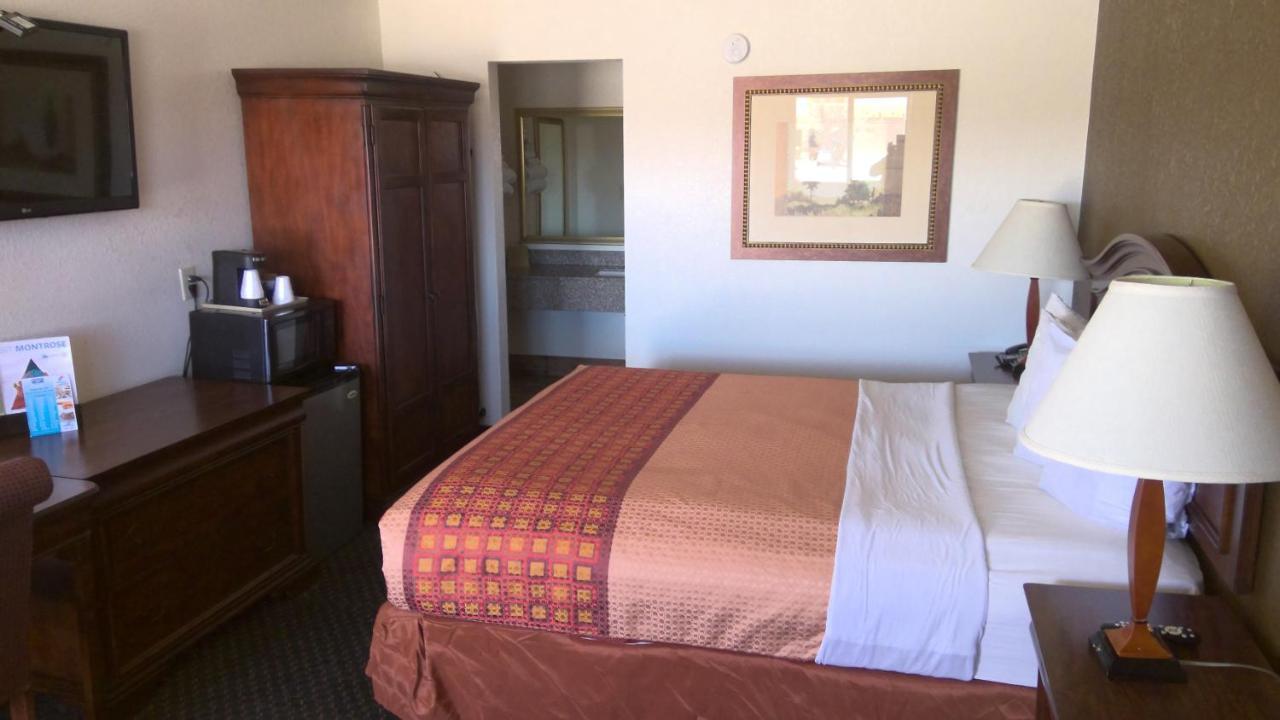 1St Interstate Inn مونتروز المظهر الخارجي الصورة